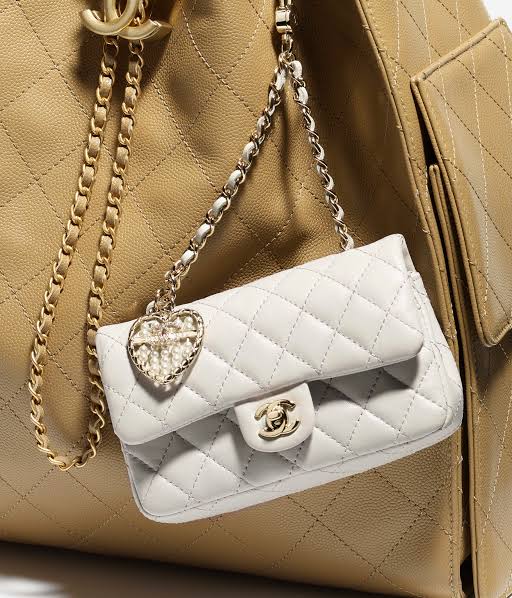 Chanel Mini
