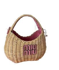 Miu Wander Wicker