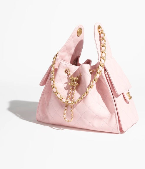 CHANEL 25S HOBO BAG 21 IN BLACK GRAINED CALFSKIN EMBELLISHED LOGO