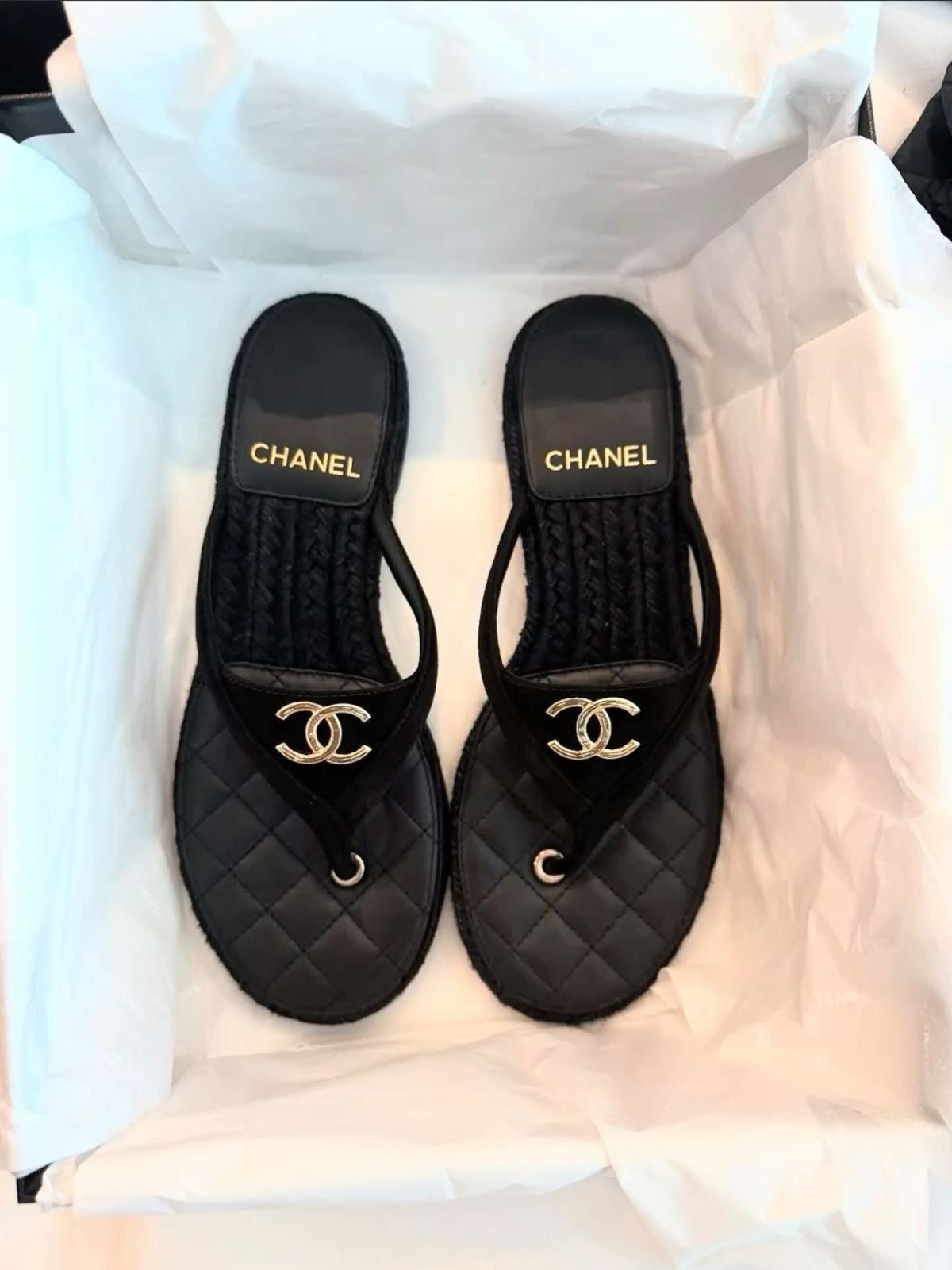 Chanel slides