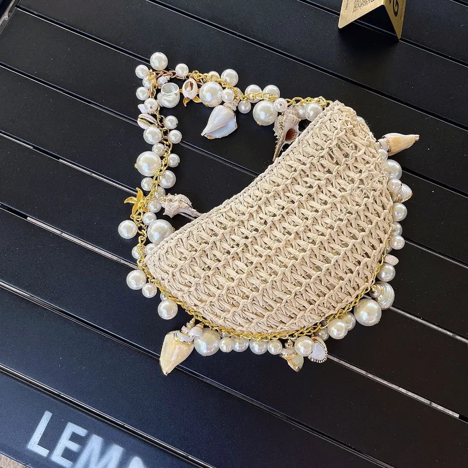 Seashell Raffia bag